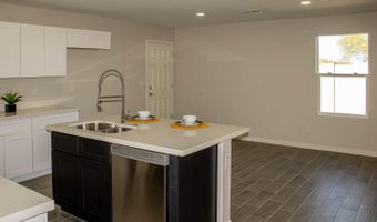 9494 W Tinajas Dr, Arizona City, AZ 85123