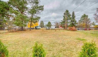 35 Elm Blvd, Babbitt, MN 55706