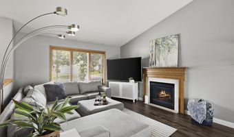 8405 Dolomite Ln, Madison, WI 53719