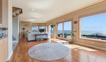 25 Narragansett St, North Kingstown, RI 02852