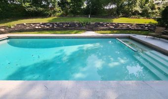4837 RANDOLPH Dr, Annandale, VA 22003