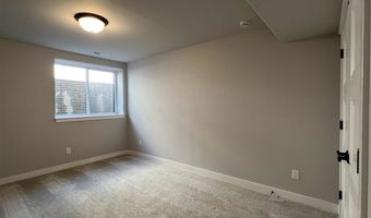 1220 Berkshire Ln, North Liberty, IA 52317