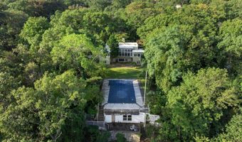 1 Cameron Cir, Atlantic Highlands, NJ 07716