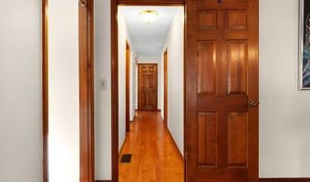 152 Daniels Crk, Banner, KY 41603