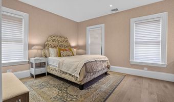 55 Academy St, Arlington, MA 02476