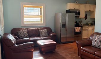 2445 S KENWOOD St, Arlington, VA 22206