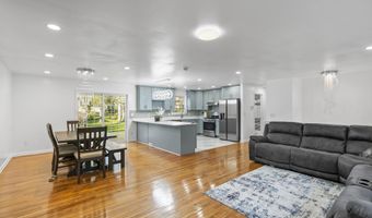 26 Mohican Pl, Albany, NY 12208