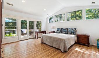 6916 PACIFIC Ln, Annandale, VA 22003