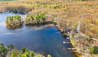 316 Court House Ln, Burrillville, RI 02859