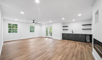 5 Dunvegan Ln, Bella Vista, AR 72715