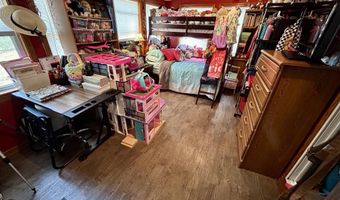 108 Southview Ave, Ava, MO 65608