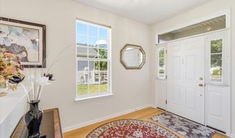 106 LAKELAND Dr, Barnegat, NJ 08005