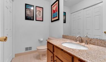 15 Old Mill Ct, Belmar, NJ 07719