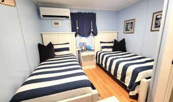 93 E Huntress Pond Rd, Barnstead, NH 03225