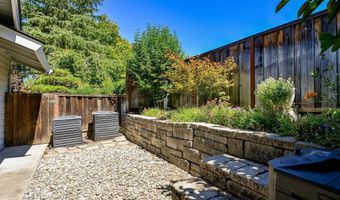 1023 White Gate Rd, Alamo, CA 94507