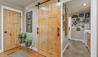 3192 NW Golf View Dr, Bend, OR 97703