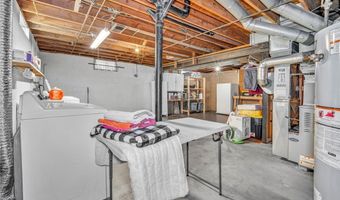584 Stanley Rd, Akron, OH 44312