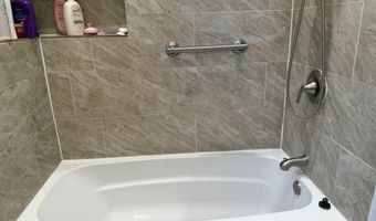 11009 FRUITWOOD Dr, Bowie, MD 20720