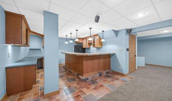 1525 Carriage Bridge Trl, Ballwin, MO 63021