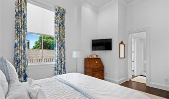 50 School St 1, Newport, RI 02840