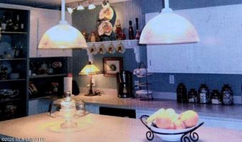 202 Saint John Rd, Brooklyn, MS 39425