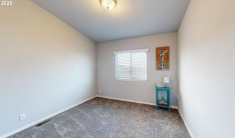 303 OREGON TRAIL Blvd, Boardman, OR 97818