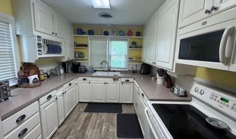 529 N 4th St, Baldwyn, MS 38824