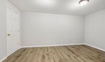 3802 IVANHOE Ln, Alexandria, VA 22310