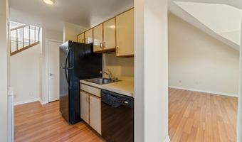 72 Montoya Dr 72, Branford, CT 06405