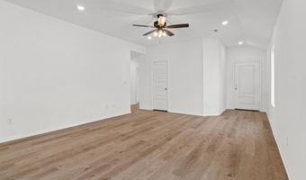 8040 Chesapeake Trl, Bauxite, AR 72011