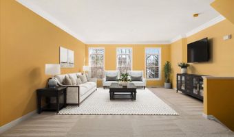 400 Williams St #12, Berlin, MD 21811