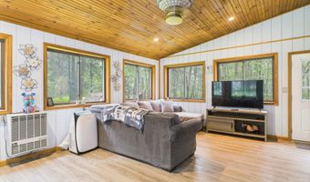 51 Blue Spruce Rd, Albrightsville, PA 18210