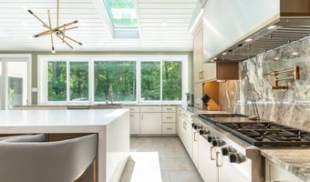 1200 SEVEREN Ct, Ambler, PA 19002
