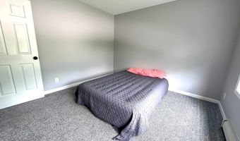 19 Royal St, Bennington, VT 05257
