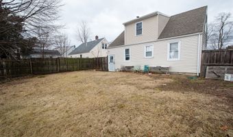435 Ruth St, Bridgeport, CT 06606