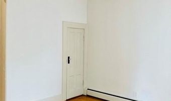 37 Lincoln Ave, Bristol, RI 02809