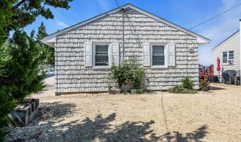 281 Sandlewood Dr, Bayville, NJ 08721