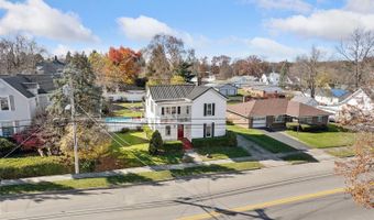 305 Broadway St, Blanchester, OH 45107