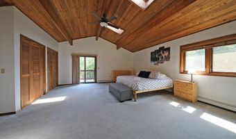 707 Benton Hill Rd, Becket, MA 01223