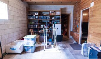 570 N Curtis St, Blackfoot, ID 83221