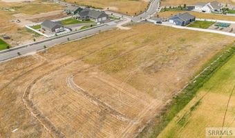 5601 Malheur River St, Ammon, ID 83406