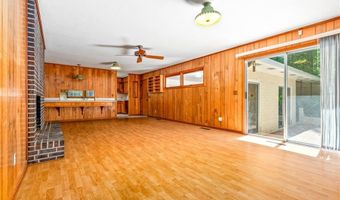 1305 HICKORY Ln, Auburn, AL 36830