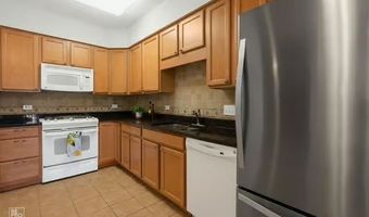 701 W Rand Rd 235, Arlington Heights, IL 60004