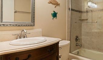 8502 WOODBINE Ln, Annandale, VA 22003