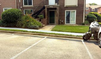 4627 LOGSDON Dr 51, Annandale, VA 22003