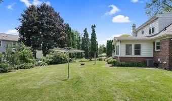 517 S Scott St, Adrian, MI 49221