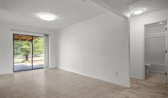 1402 King St, Weatherford, TX 76086