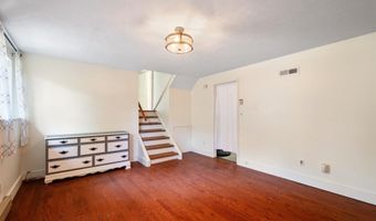 75 LUMBER Ln, Barboursville, VA 22923