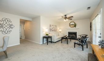 1121 Claytonbrook Ct, Ballwin, MO 63011