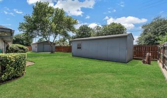 801 Cambridge Dr, Altus, OK 73521
